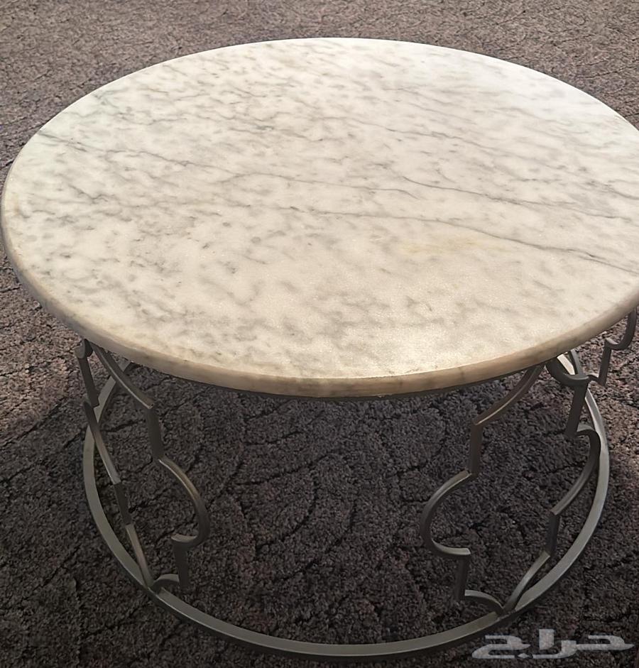 كنب للبيع مع ملحقاته64624511982083111