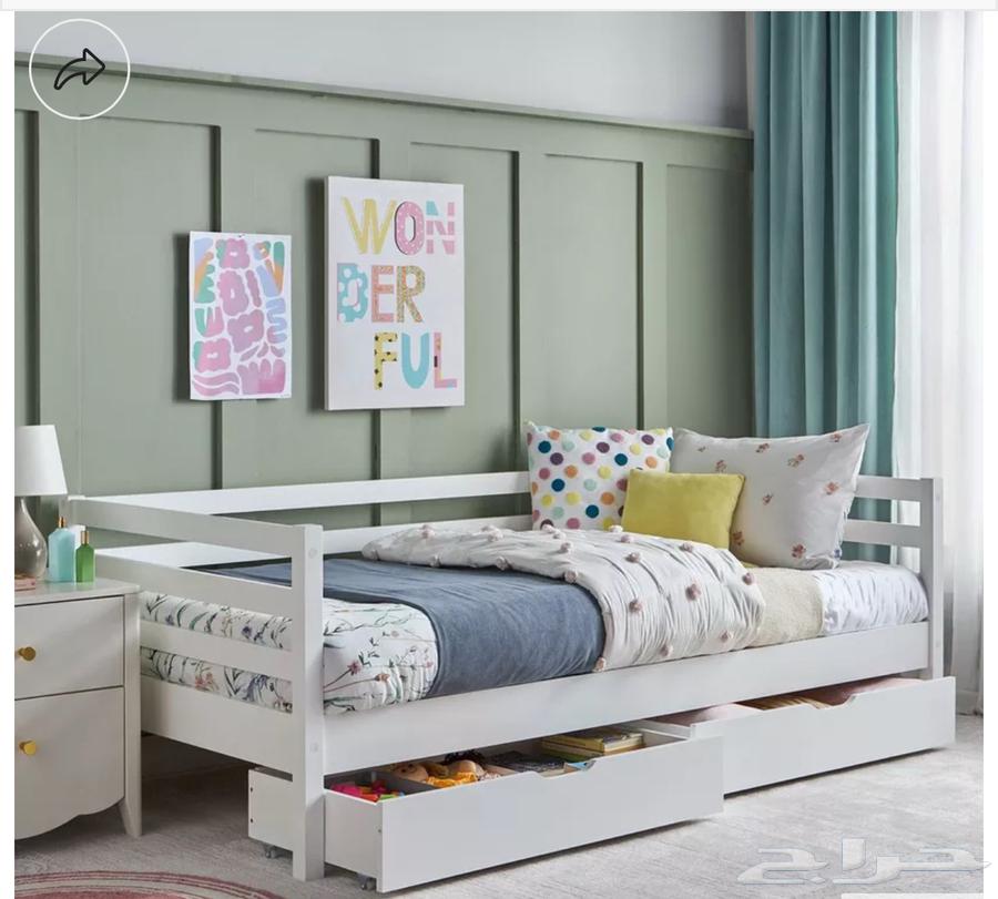 سرير مع دروج اسفل السرير جديد وطاوله جديده للبيع64624462451971110