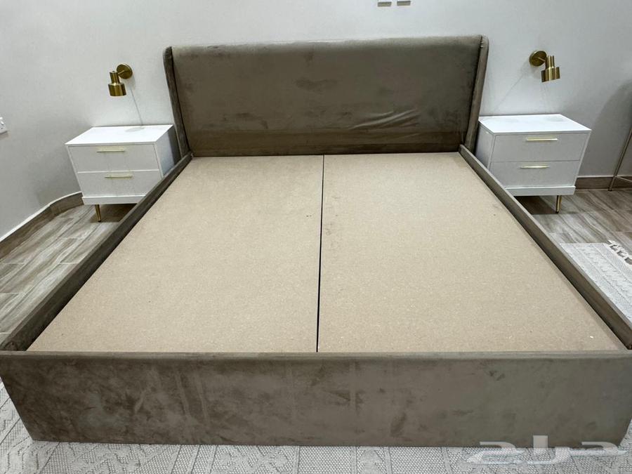 سرير كومدينا درج تسريحة مع مراية للبيع64617013684737110