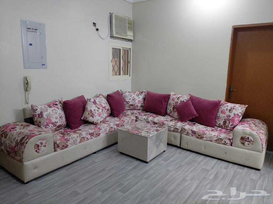 كنب زاوية حرف L للبيع64623997368578112