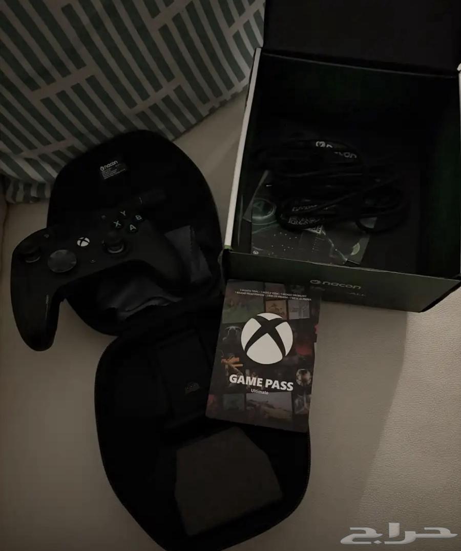 Brand-New Xbox Controller with全新 Xbox Game Pass64617490489475110