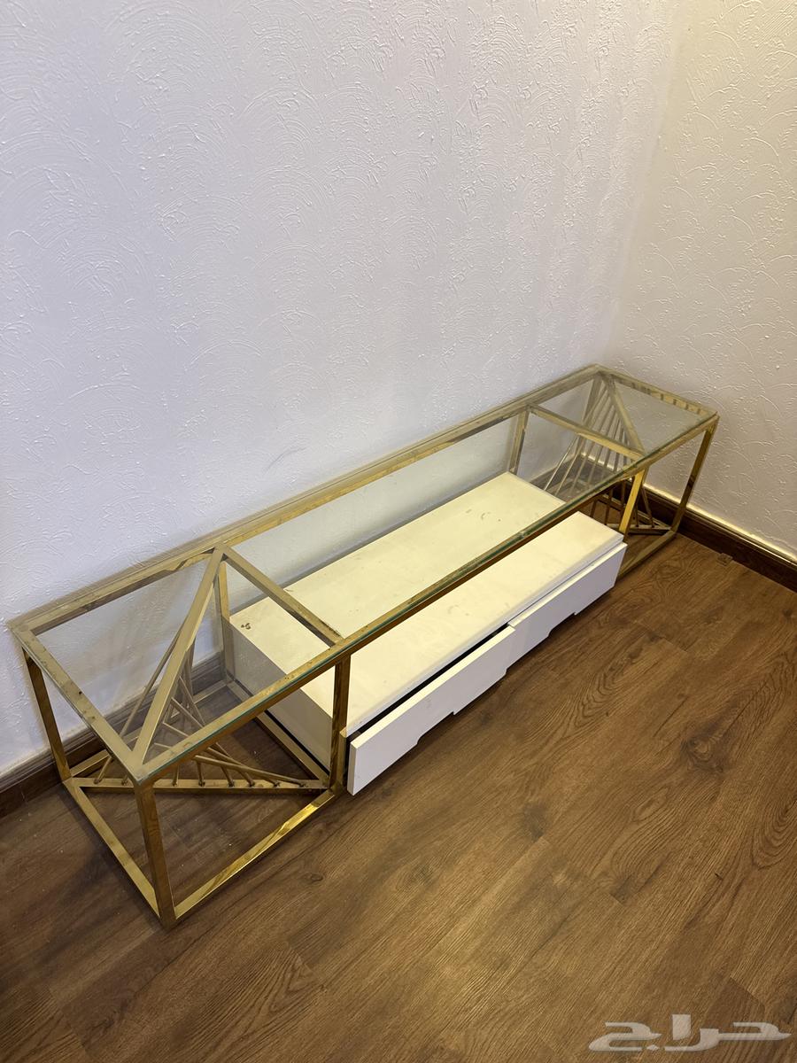 للبيع طاولة تلفزيون64620417356163110