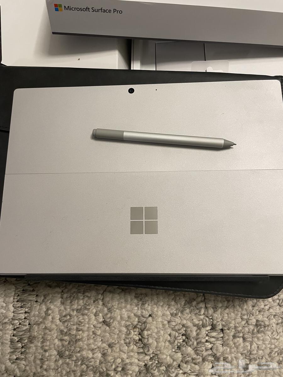 Surface Pro 764624818369666114