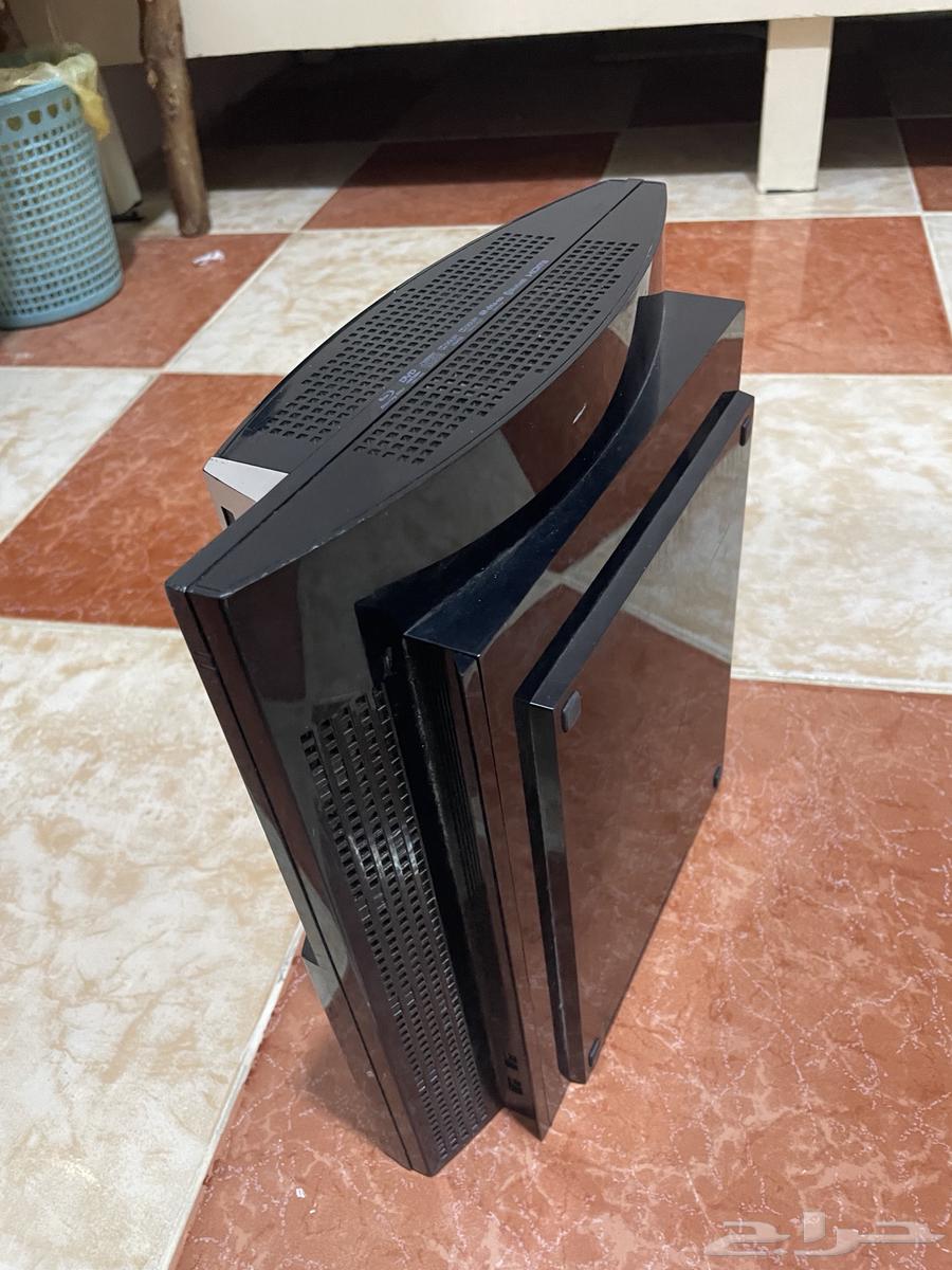 سوني 3مهكر للبيع فيه لعبتين ويجي معاه يدتين وجميع اسلاكه64626200563842113