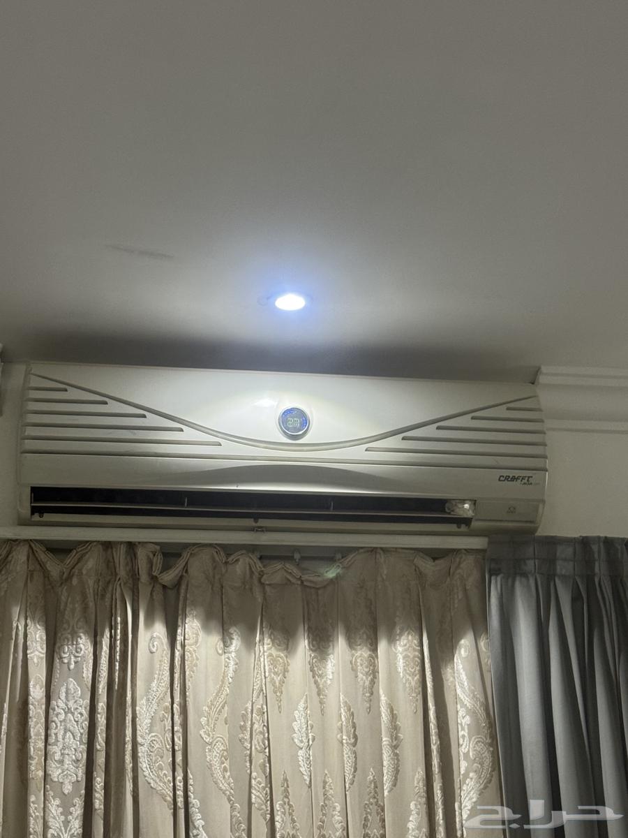 Split Air Conditioner64623912279425111