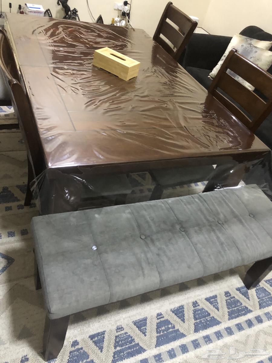 طاولة من هوم سنتر خشب ماليزي ممتاز ما فيها ولا عيب جيد جدا64616504939266111