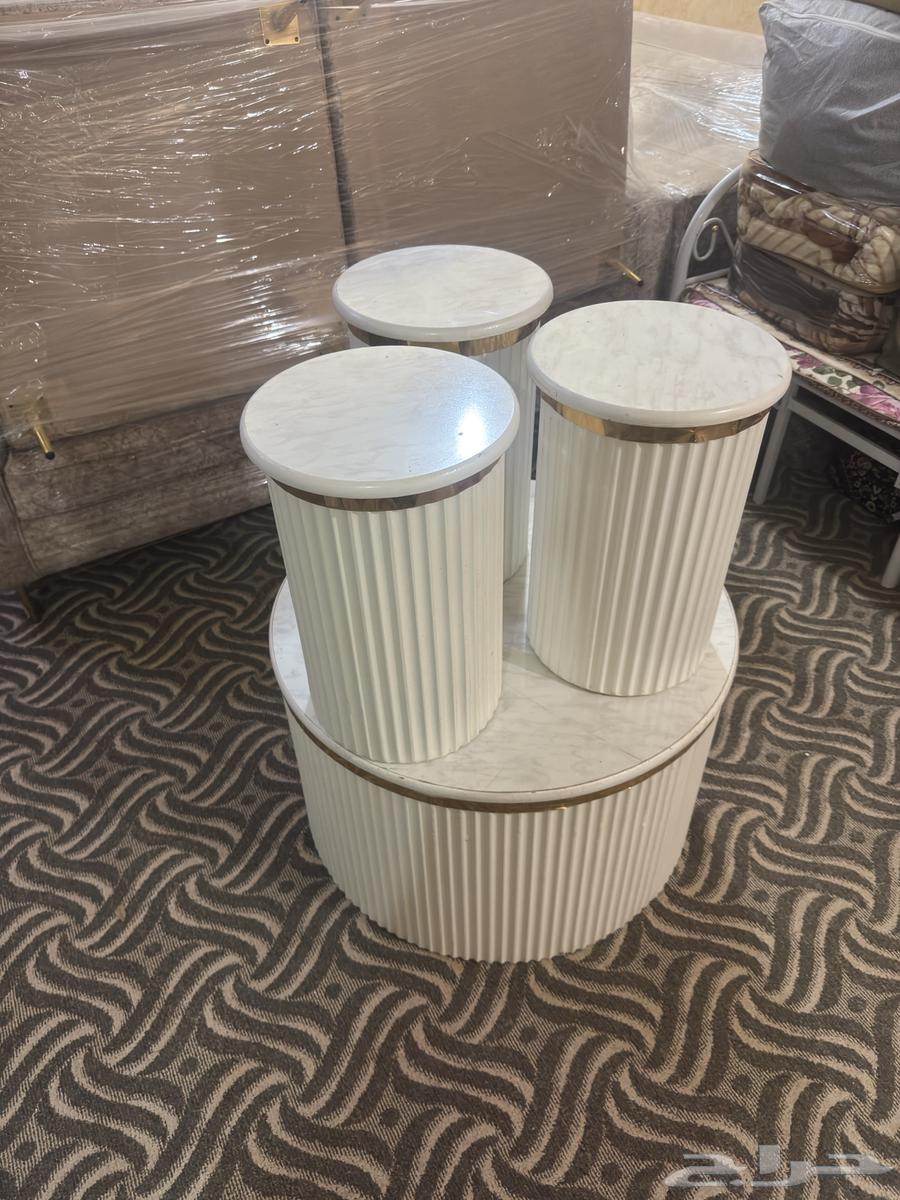 كنب للبيع مع طاوله وخدماتها364623281542786110