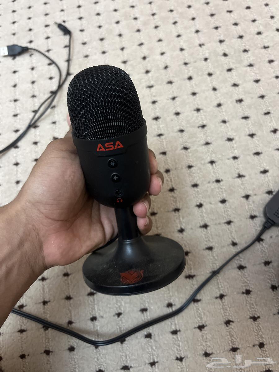 مايك و مكبر صوت و ساعه LED للبيع64623653838849112