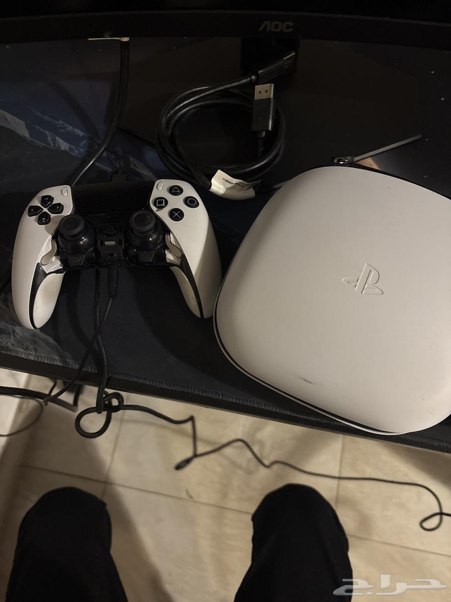 للبيع كنترولار احترافيه فايف معاها كل أغراضها والشاحن وكلشي64622675593218112