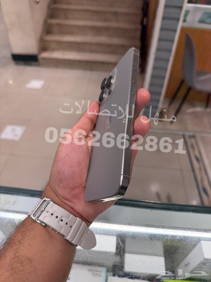 للبيع ايفون 16 برو ماكس 256 مستخدم تيتانيوم طبيعي64623587007235111