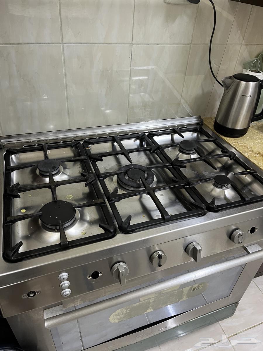 طاولة سفرة 8 مقاعد استخدام نظيف   غاز 5 عيون   ثلاجة64619742360067113