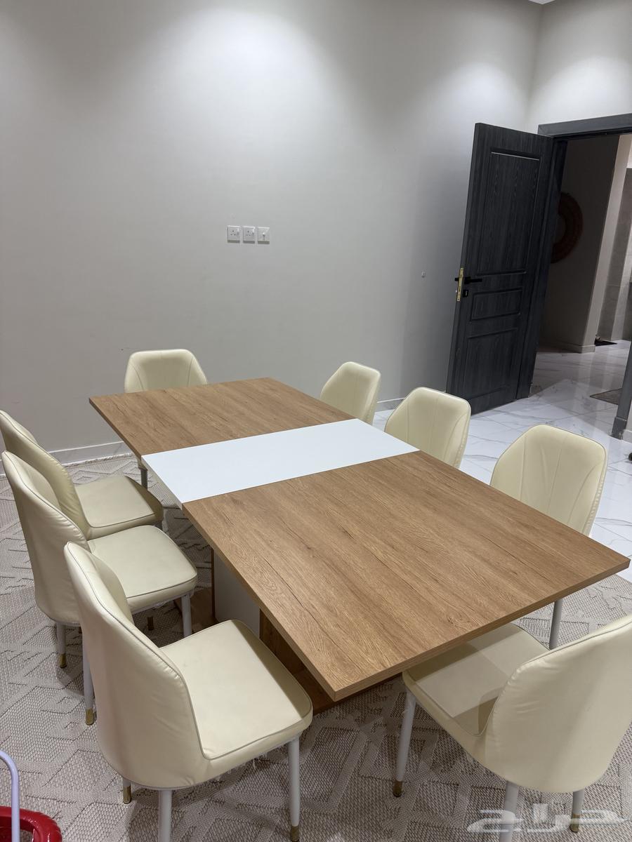 للبيع طاولة طعام64622488083586110