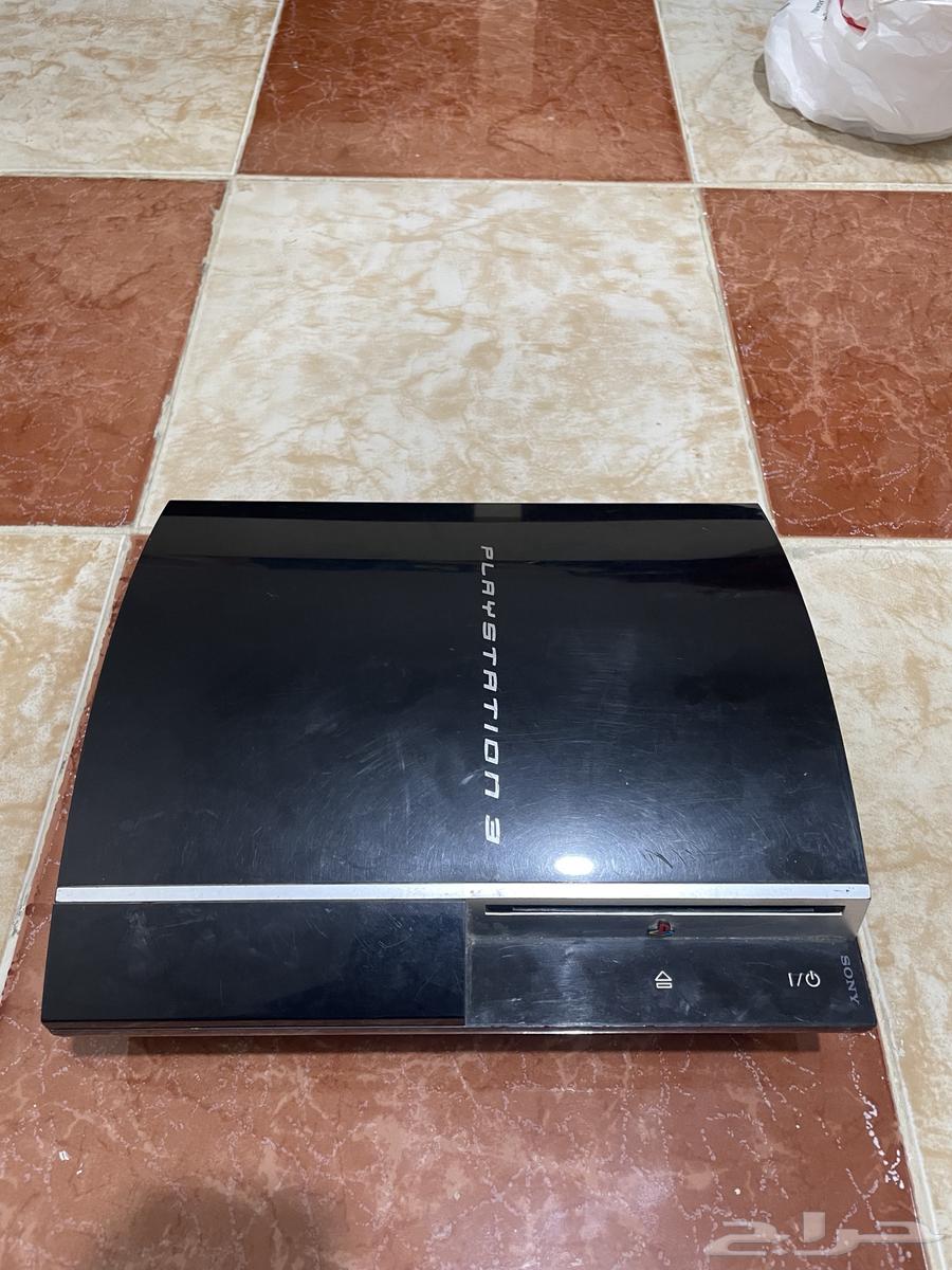سوني 3مهكر للبيع فيه لعبتين ويجي معاه يدتين وجميع اسلاكه64626200563842111
