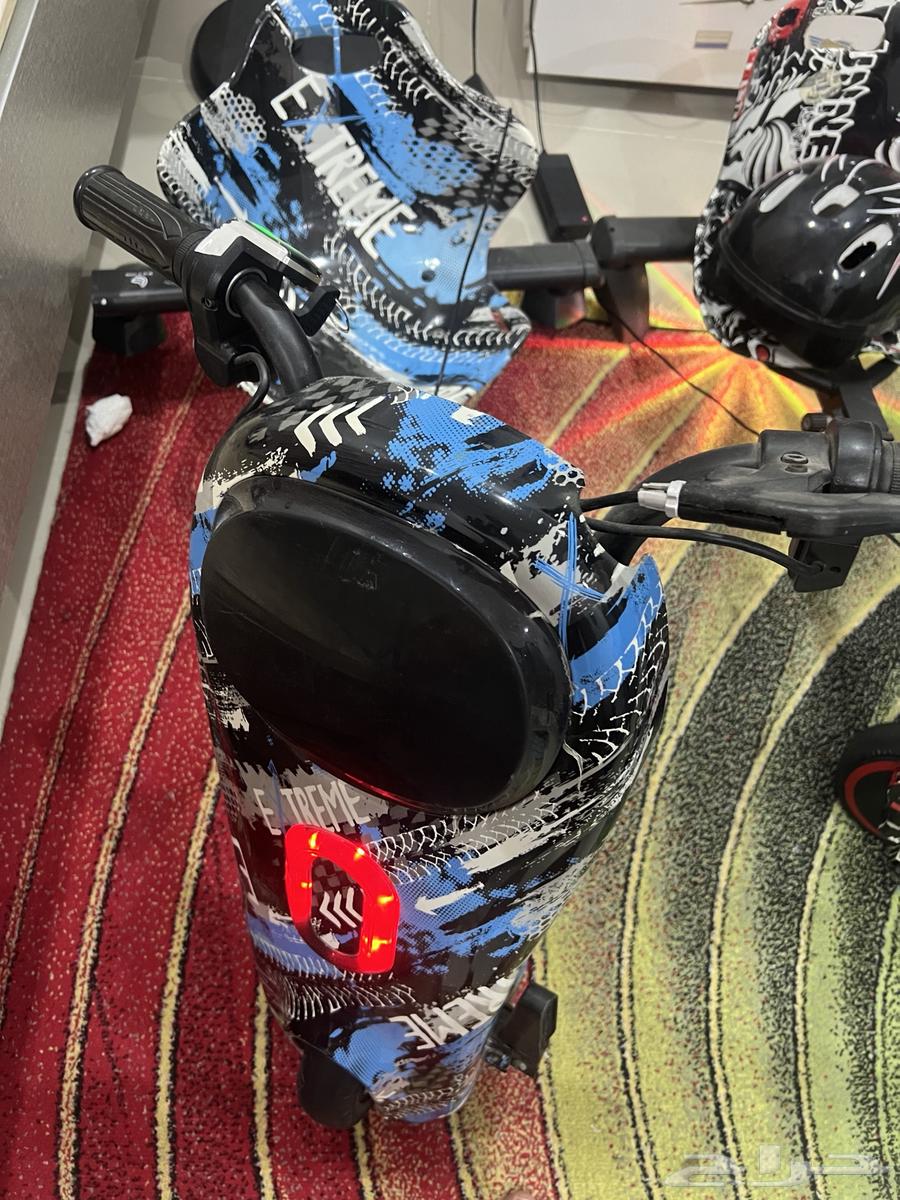 عدد 2 سكوتر كهربائي وسكوتر عادي64626127563137111