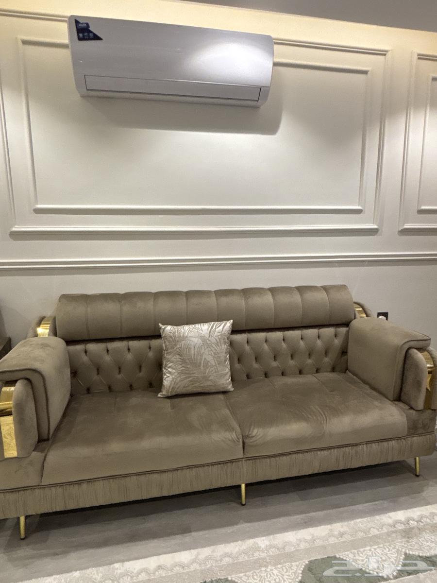 كنب مودرن للبيع 4 قطع مع سجاده مجانا64618852145922114