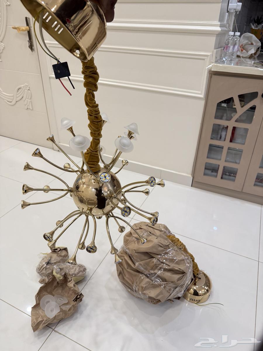 نجف شبه جديد بي اغراضها كامله64618003730051112