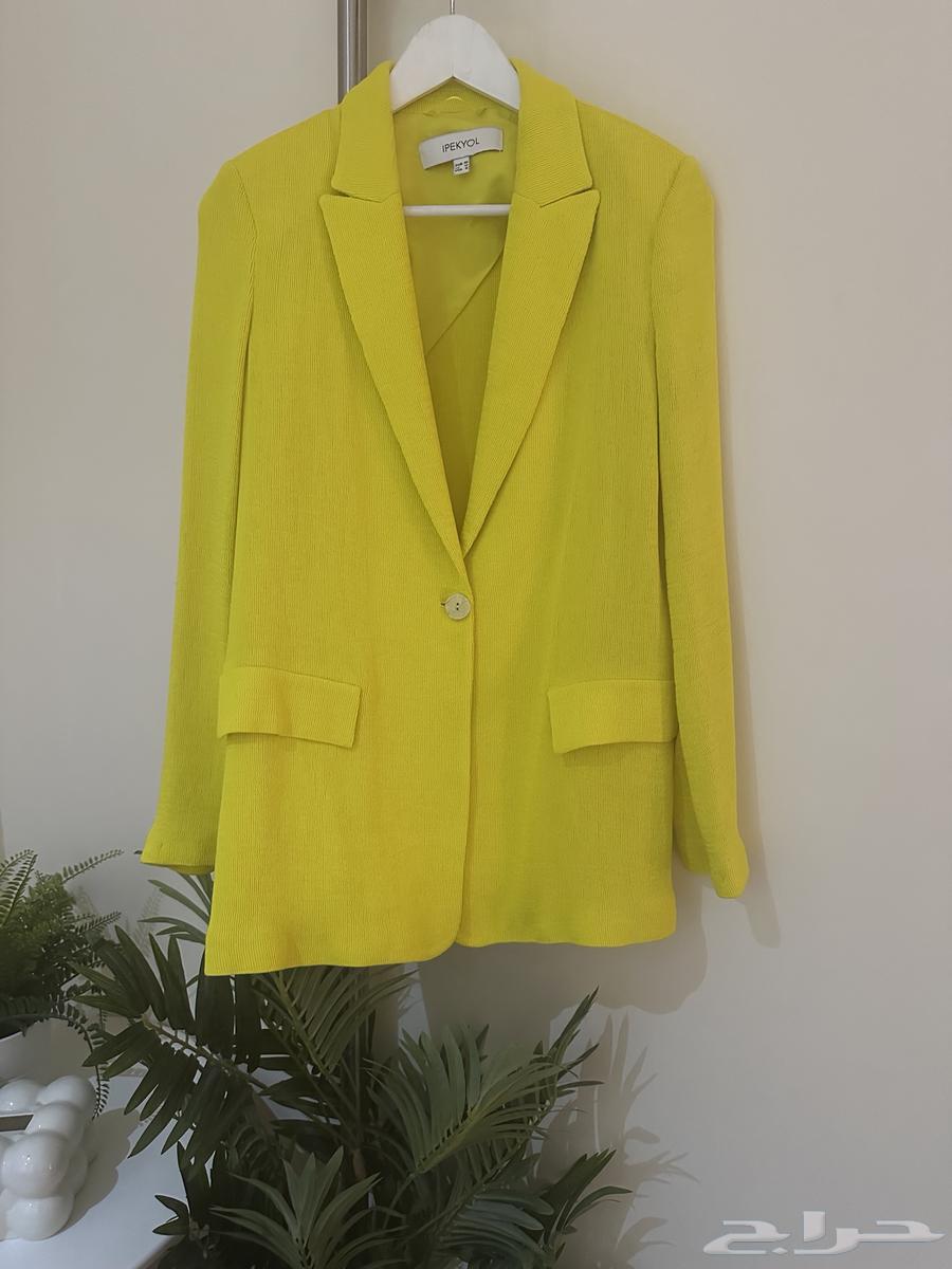 Clothing: Any item for 50 SAR, with the amount transferred directly to the association—may Allah accept it.64617775266435110