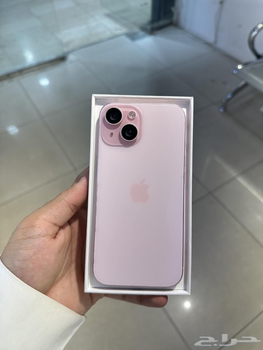 iPhone 15 Regular 256GB Battery 89% Available Tabby and Tamara64617913282051110