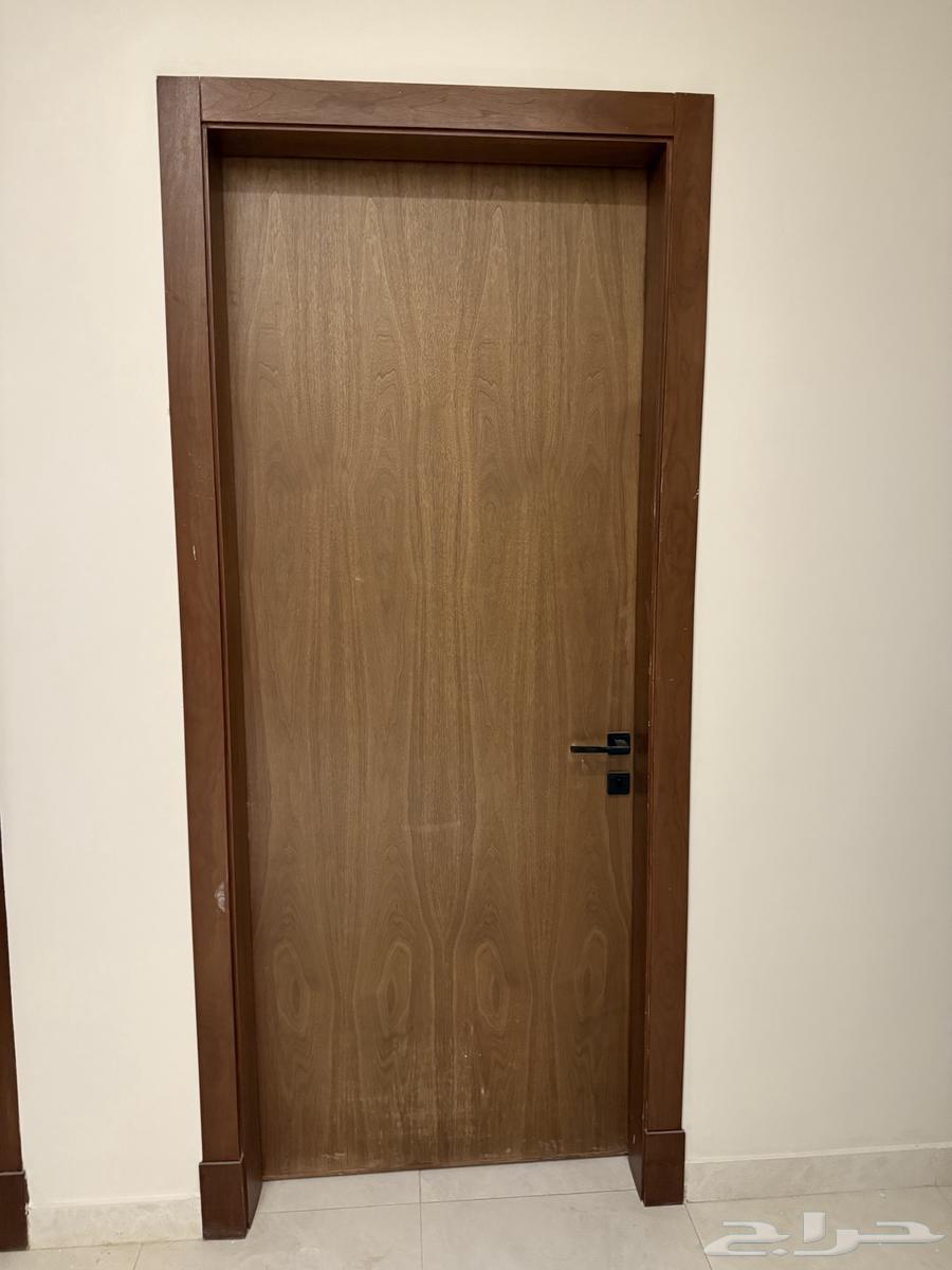 باب خشبي64618852098178110