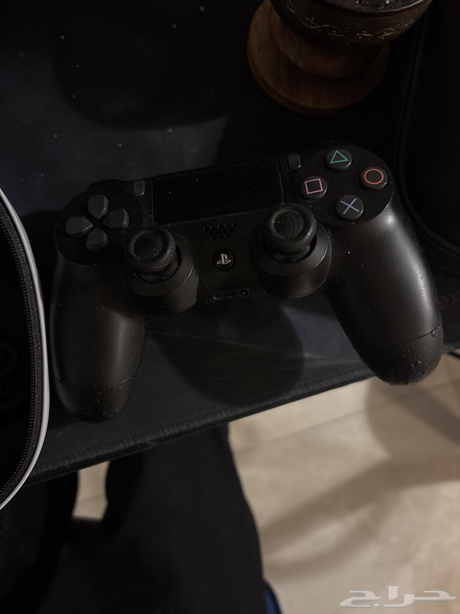 للبيع كنترولار احترافيه فايف معاها كل أغراضها والشاحن وكلشي64622675593218111