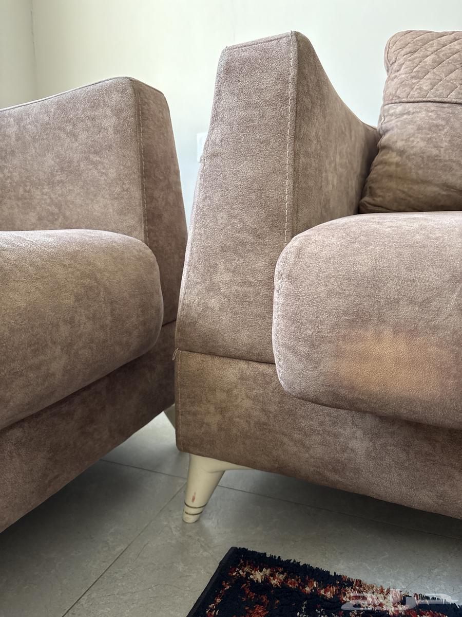 American Sofa Converts into a Couch64621866833409112