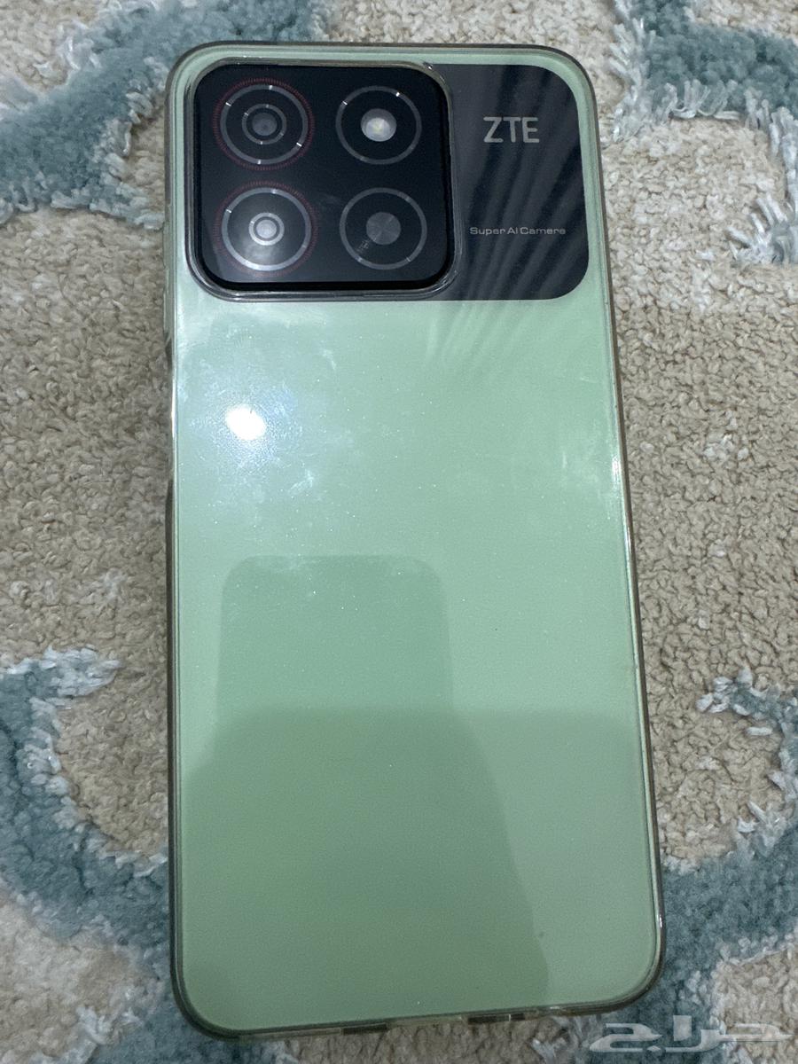 Hello, ZTE mobile phone for sale on Souq, condition: nearly new64623491347587111