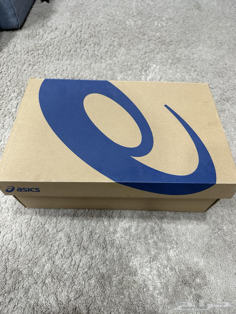 جزمة نسائيه للبيع جديده لم تستخدم نهائيا  من شركة اسيكس64622016910722110