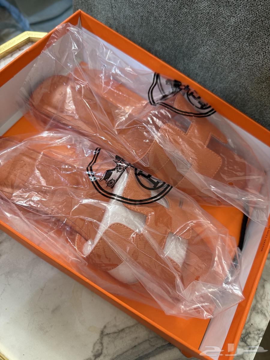 سليبر نساءي ايرمز جديد بالكرتون مقاس 40 ويلبس 3964623516874753110