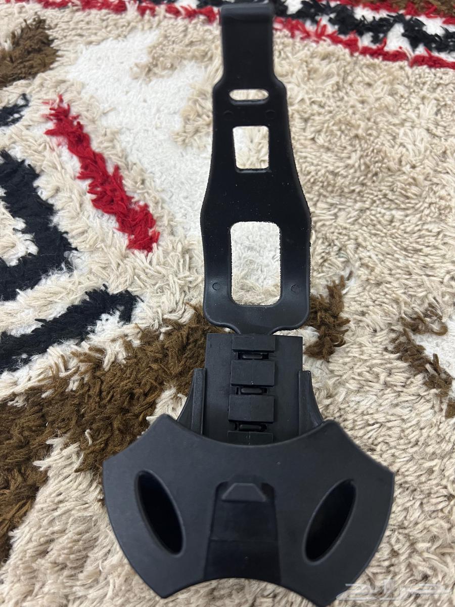 كلبشات اصليه عليها تخفيض وقيد رجاين اصلي64594997747075111