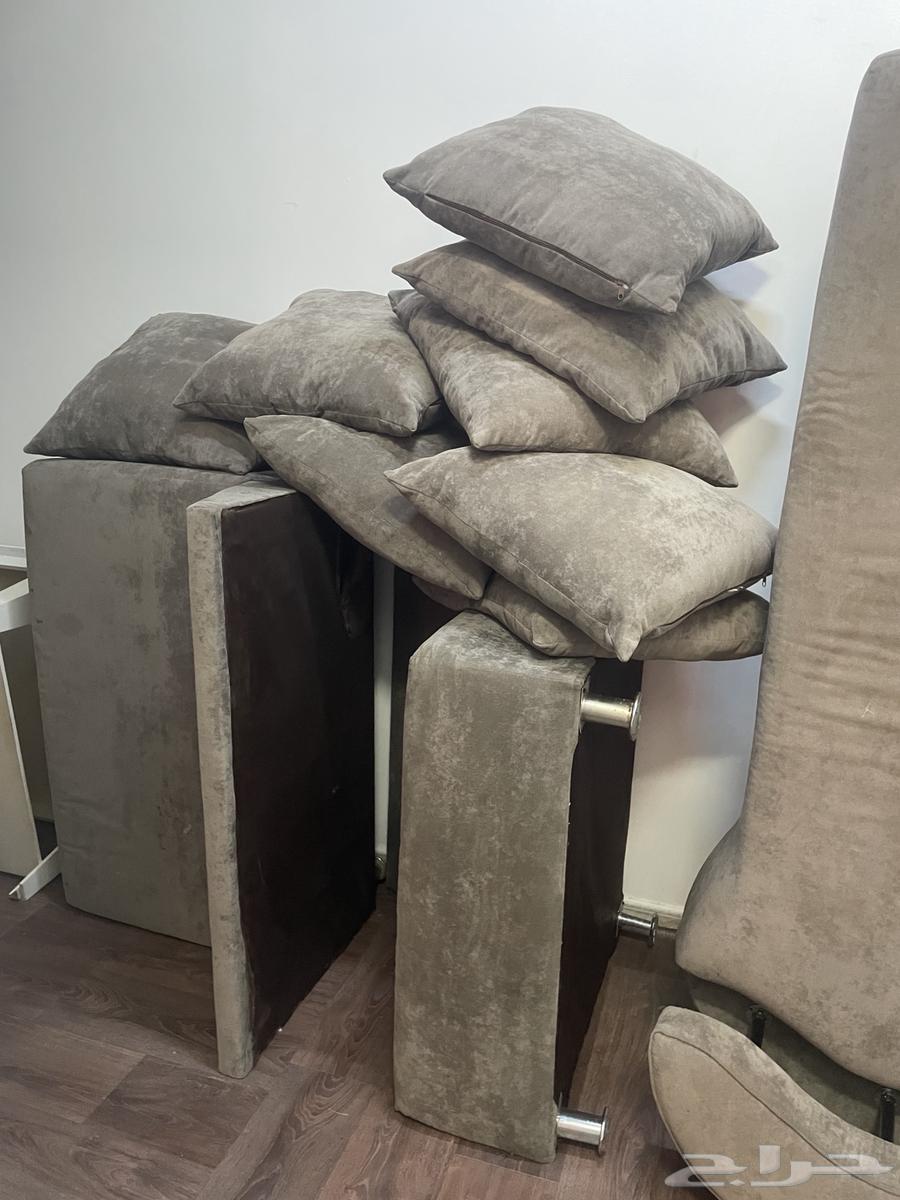 كنب زاويه تقريبا 2في264623640145539112