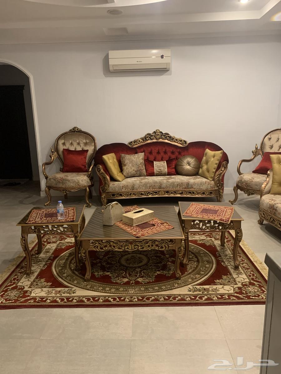 Royal Sofa for Sale, Very Clean, 4 Pieces, for 3 People, 4 Royal Chairs, and 3 Tables64616369915777110