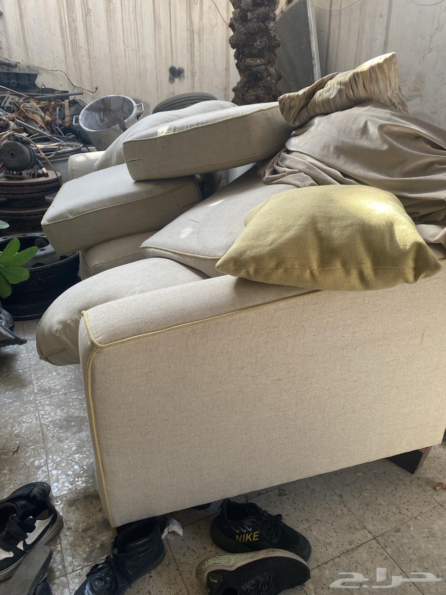 2 sofa same color64621192396291111