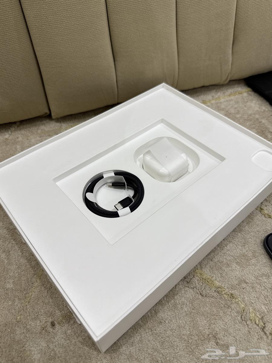 ايباد برو M4 الجديد64624168592515113