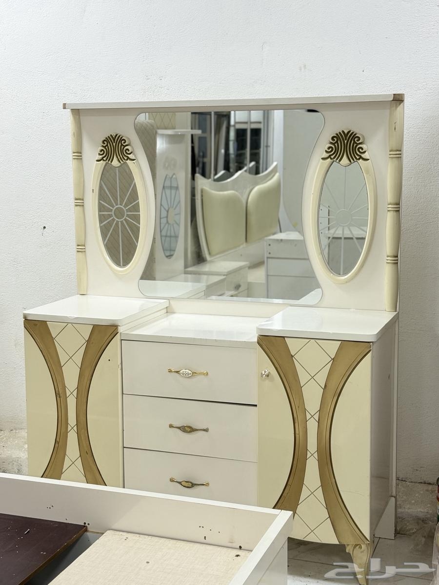 Turkish Bedroom Set, Complete and Used64616939556611114