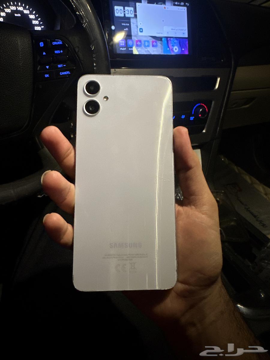 للبيع جوال جلكسي64616542064001110