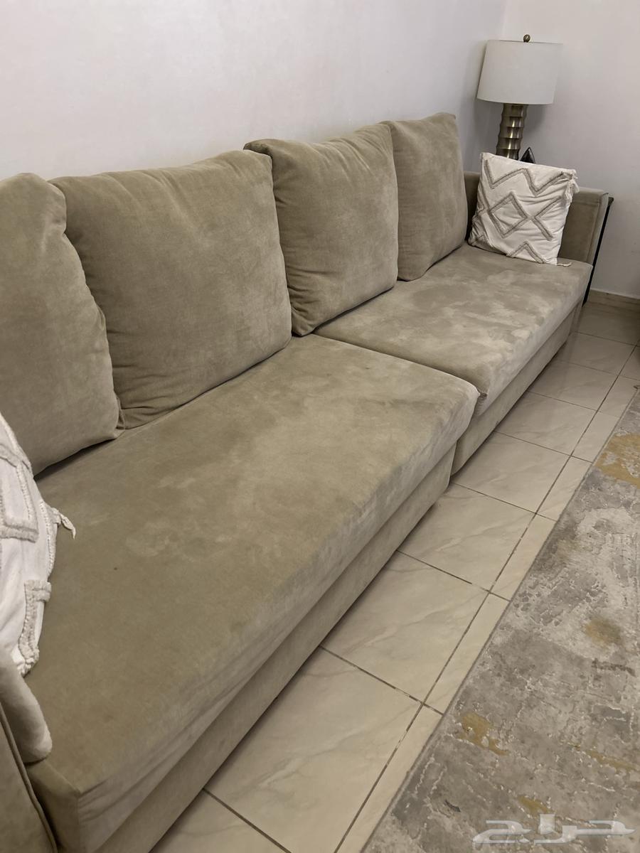 Full sofa set with carpet and relaxation sofa. Price: 35064621192414082112