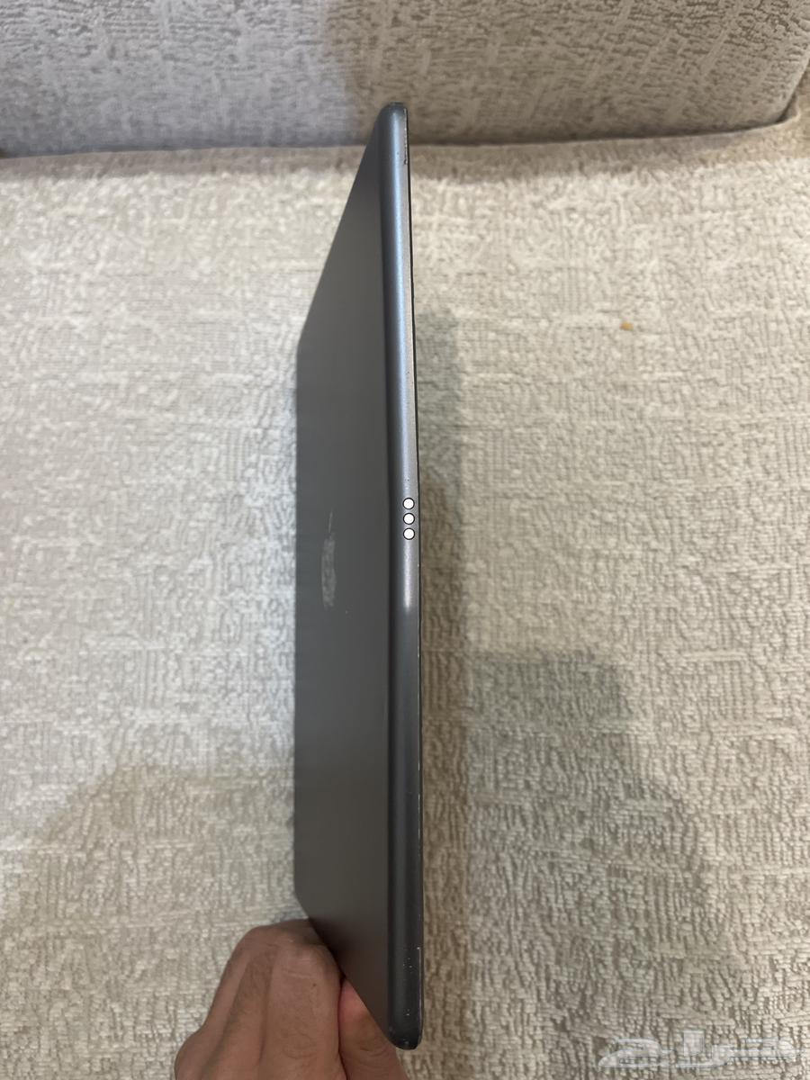 ايباد الجيل الثامن64617088044802112