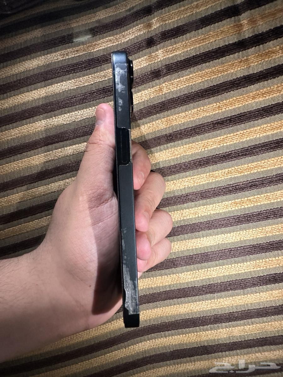 ايفون 13 عادي اسود نظيف جدا منوه المستخدم64625050734977112