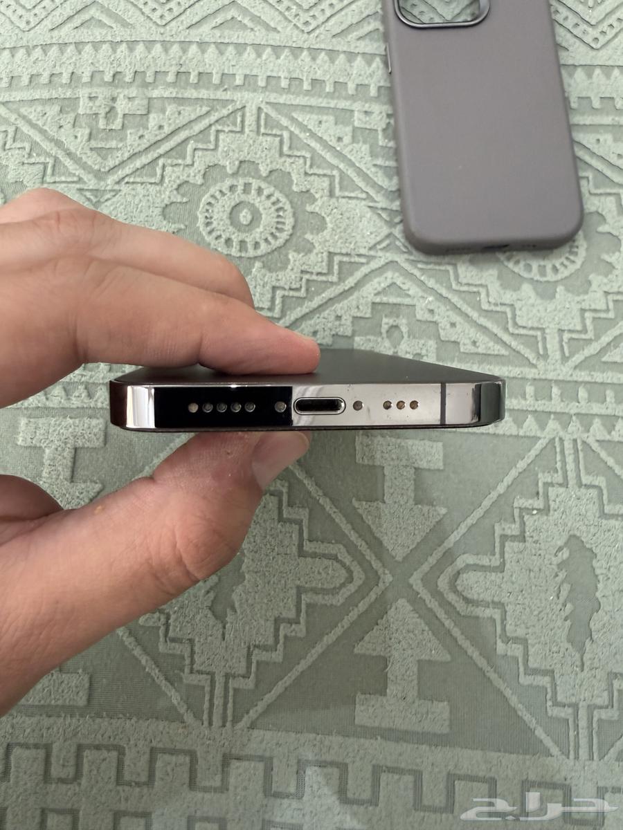 للبيع ايفون 13 برو 25664620568163585110