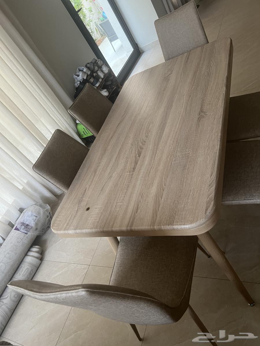 طاولة طعام للبيع64622041752578111