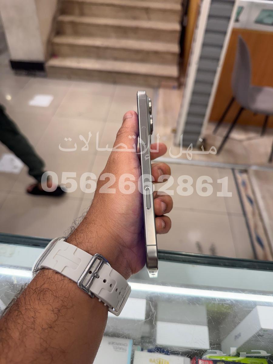 للبيع ايفون 16 برو ماكس 256 مستخدم تيتانيوم طبيعي64623587007235112