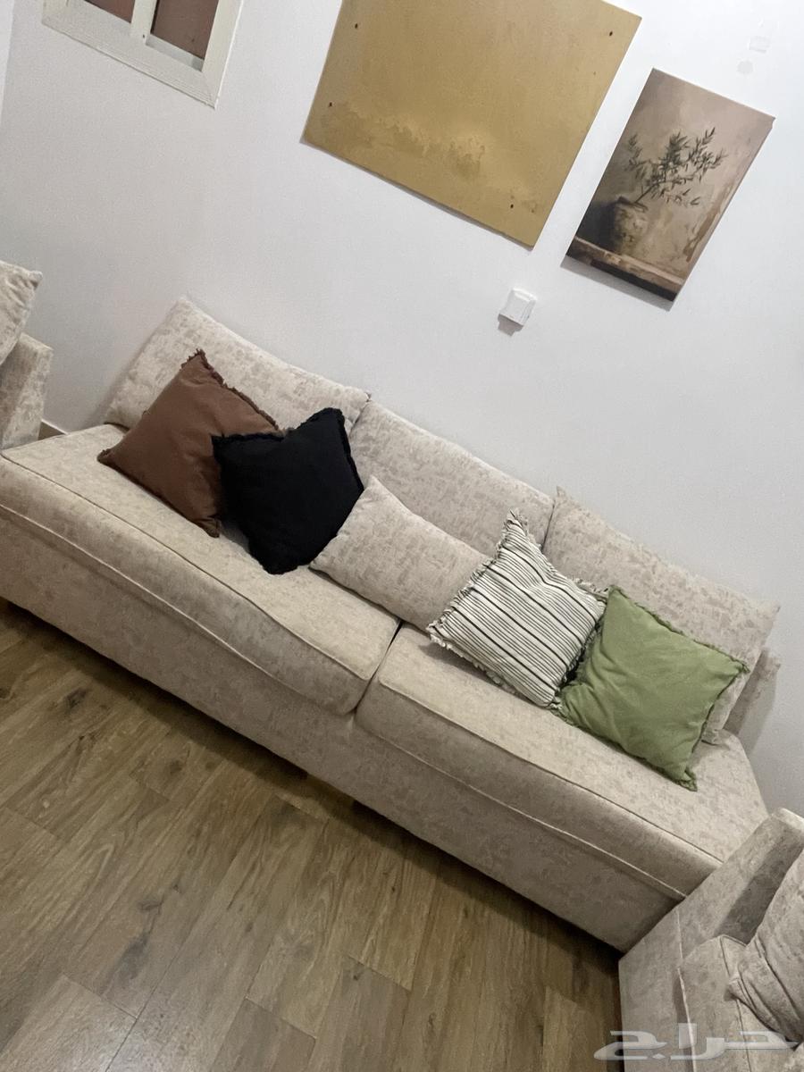 Sofa for sale – clean, excellent quality, in high demand, priced at 1400, negotiable64622029339393114