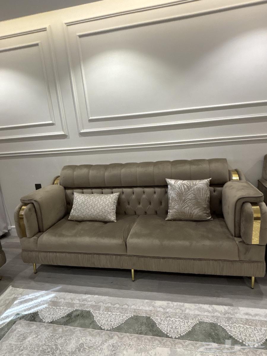 كنب مودرن للبيع 4 قطع مع سجاده مجانا64618852145922111