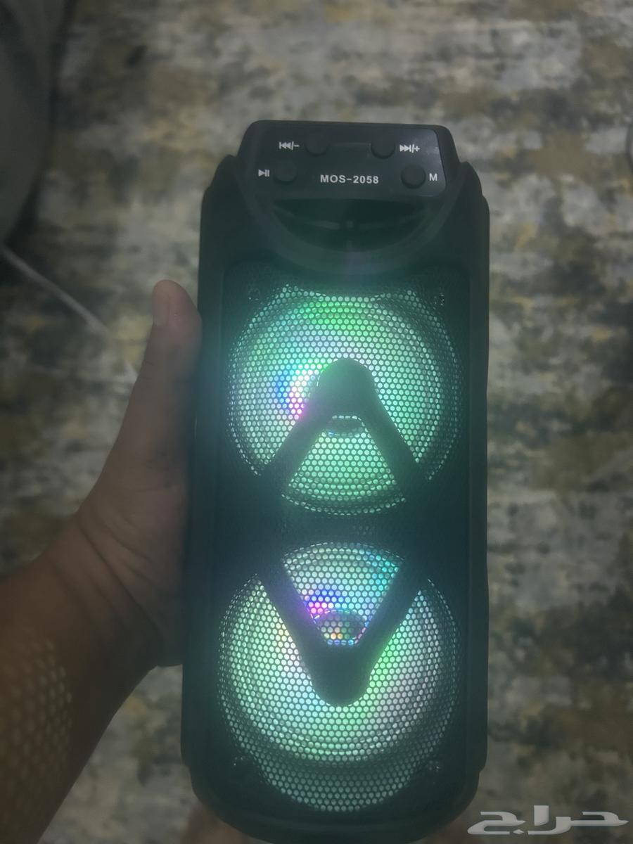 Portable Bluetooth Speaker for Sale, Almost New64559182426115111