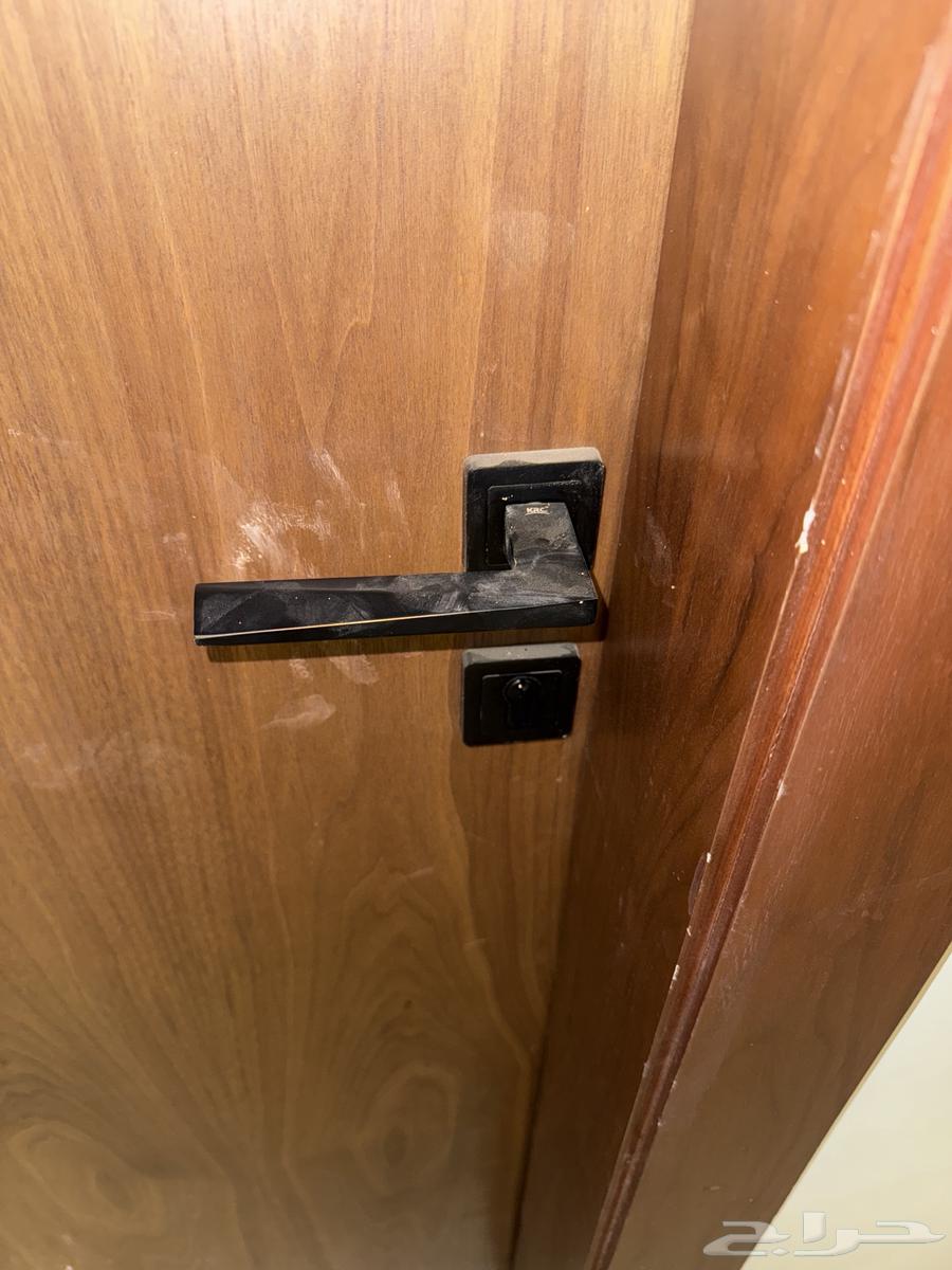 باب خشبي64618852098178112