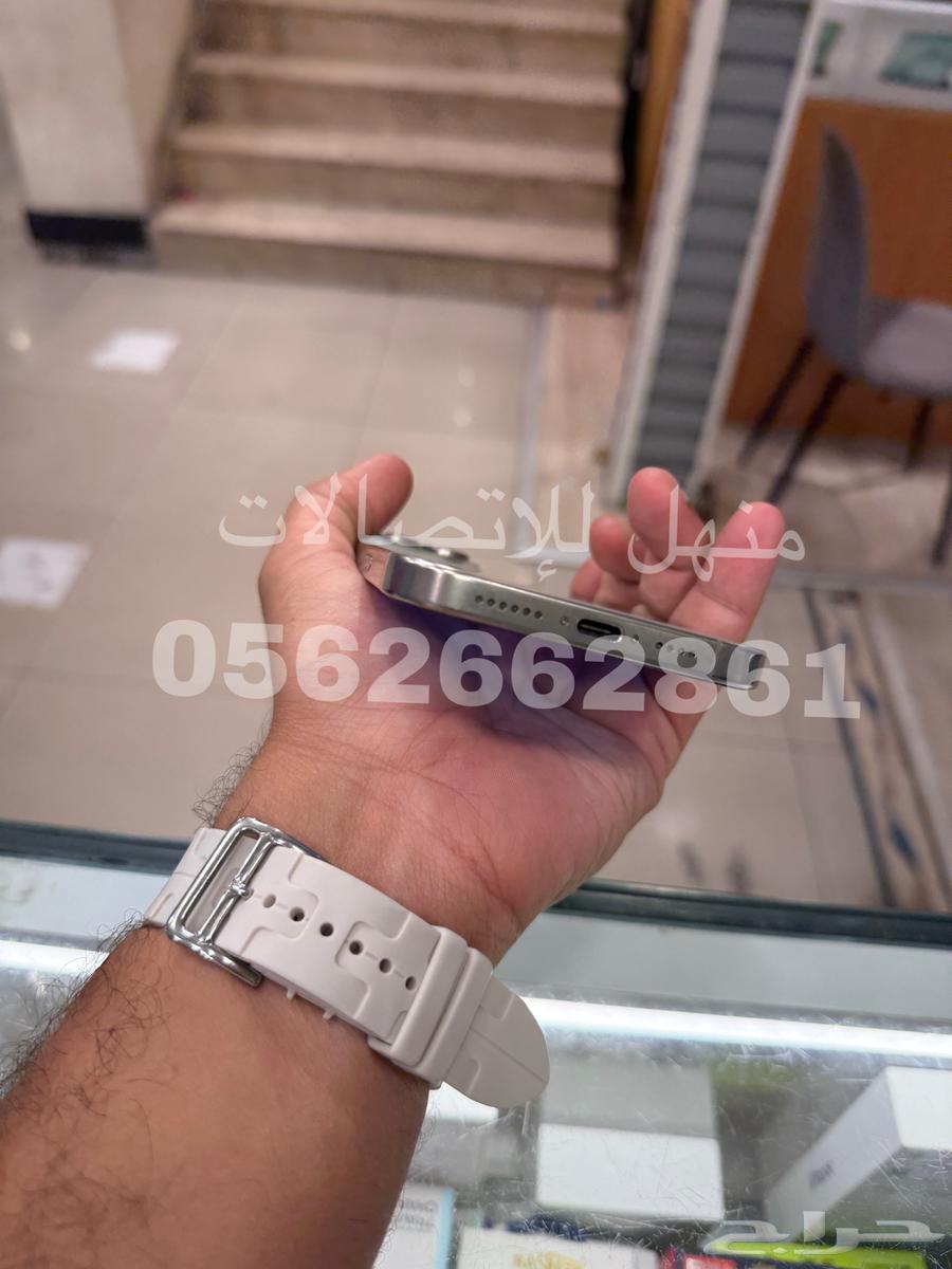 للبيع ايفون 16 برو ماكس 256 مستخدم تيتانيوم طبيعي64623587007235113