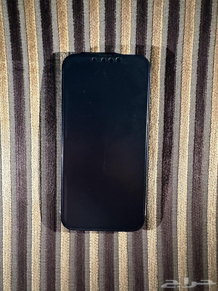 ايفون 13 عادي اسود نظيف جدا منوه المستخدم64625050734977111