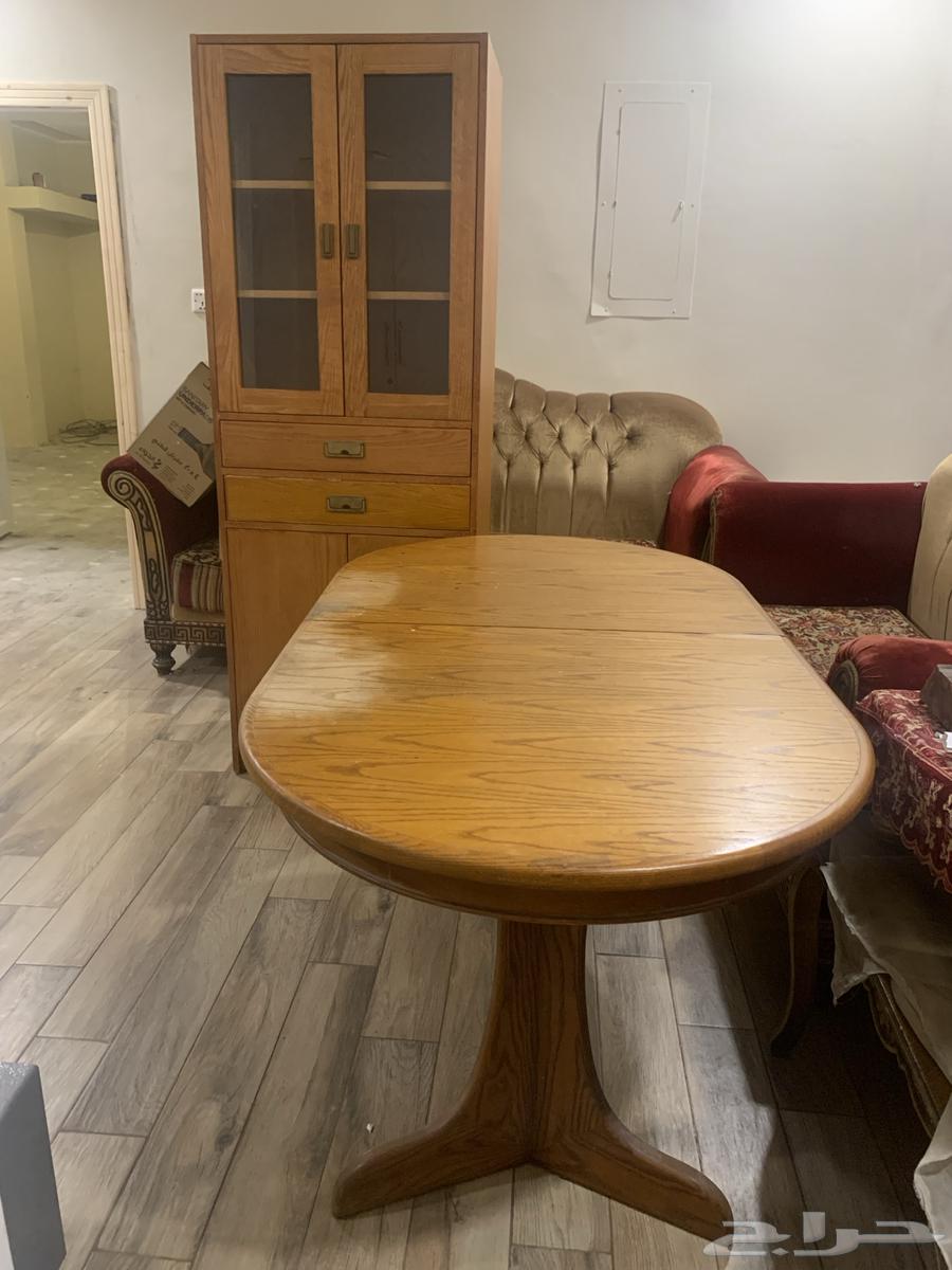 طاولة طعام خشب طبيعي مع البوفيه 200 فقط للجاد64623924431235110