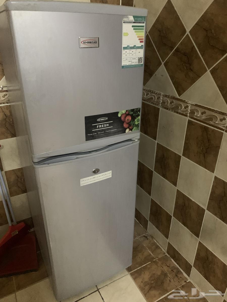 Small Refrigerator ((Sold))64625687737859110