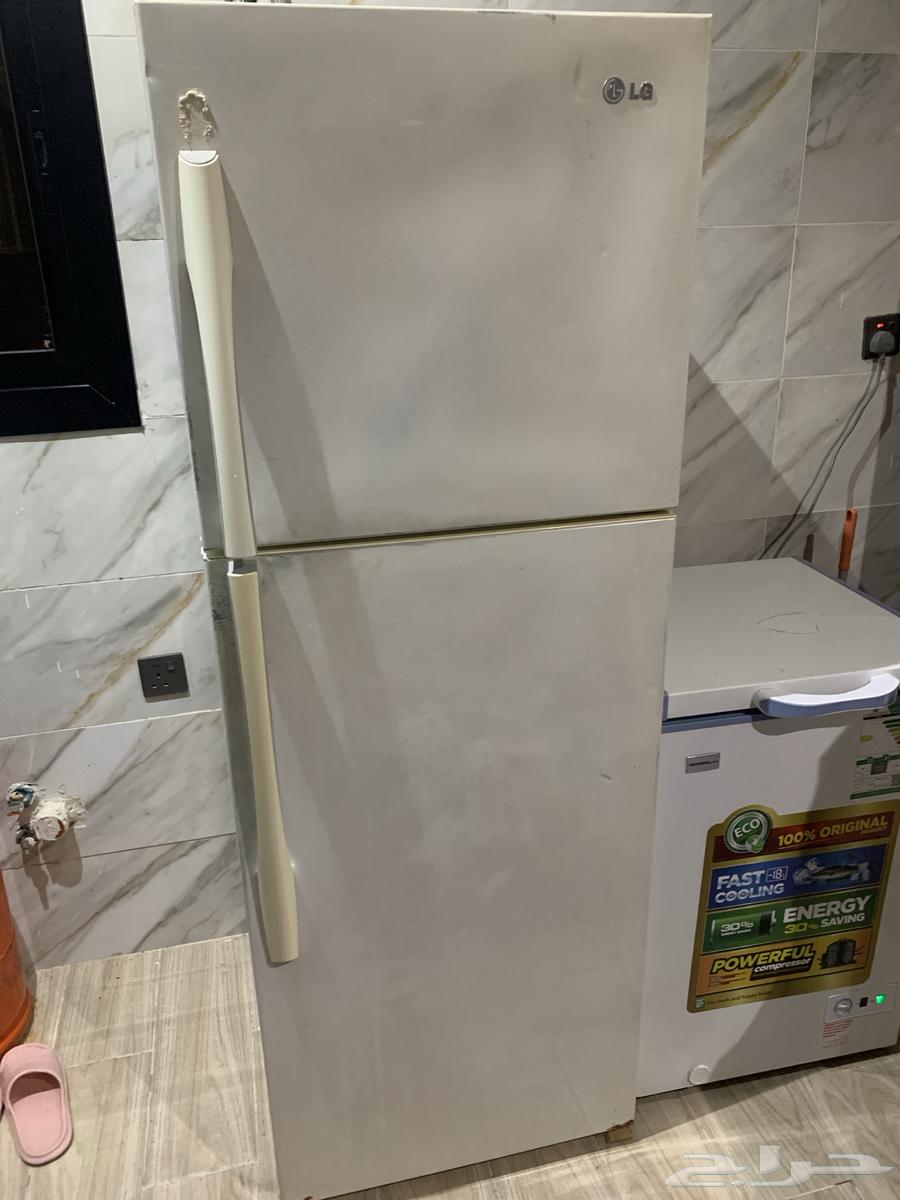 ثلاجتين للبيع نضيفات64622675636867110